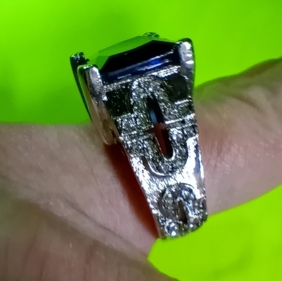Silvertone square blue stone crystal cross Christian catholic ring size 11 - Picture 5 of 5